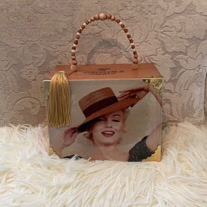 Cigar box handbag “Marilyn Monroe “ never used , smoke free home